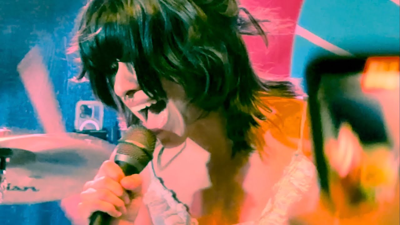 Violent Vira - I Don’t Care (Live at Rubber Gloves Rehearsal Studios, Denton TX) (05/26/2024)