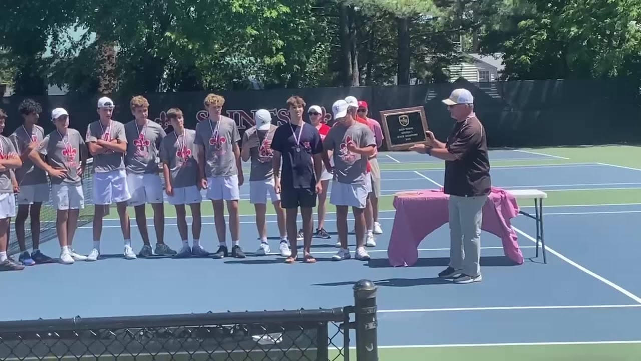 St. Christopher's tennis is presented with VISAA Division I championship plaque after 5-1 win over
