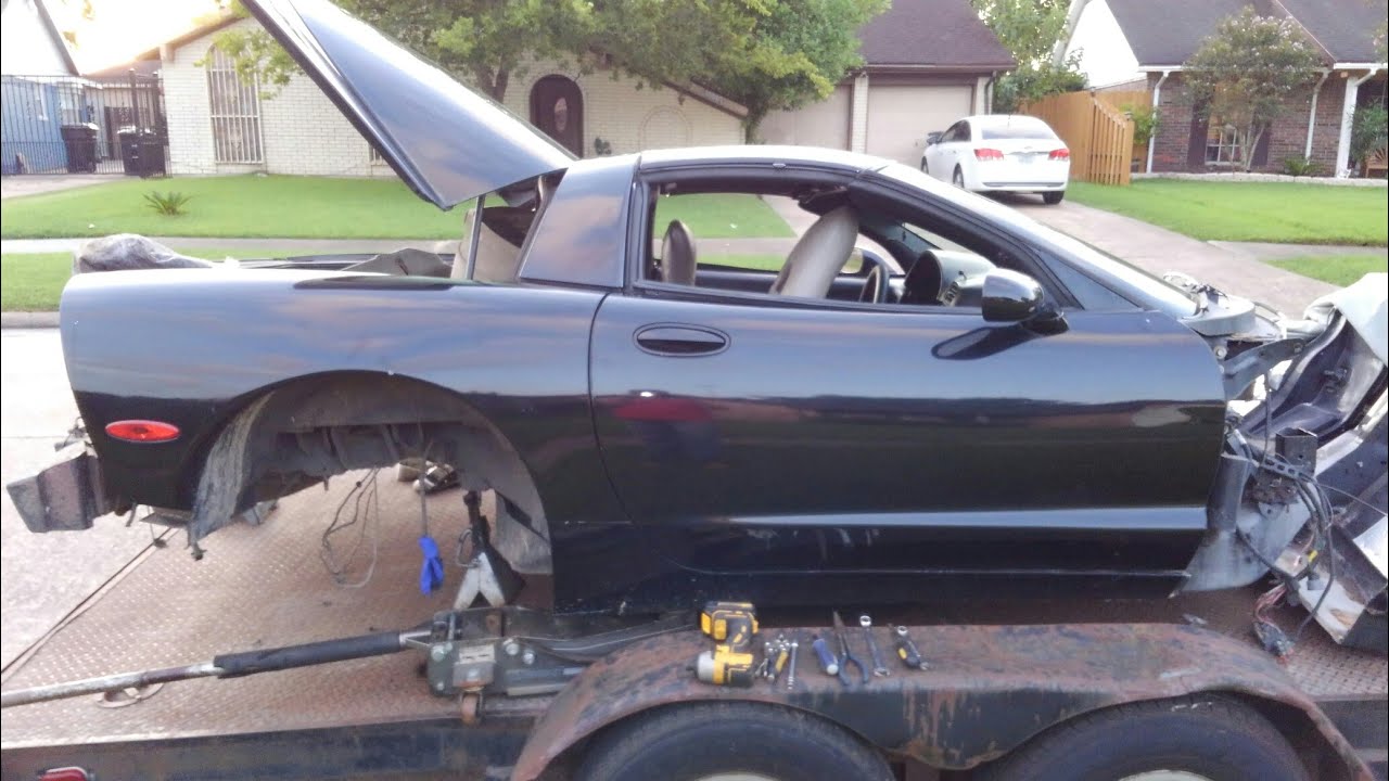 Corvette C5 Door and Quarter Panel Removal in 15 Minutes