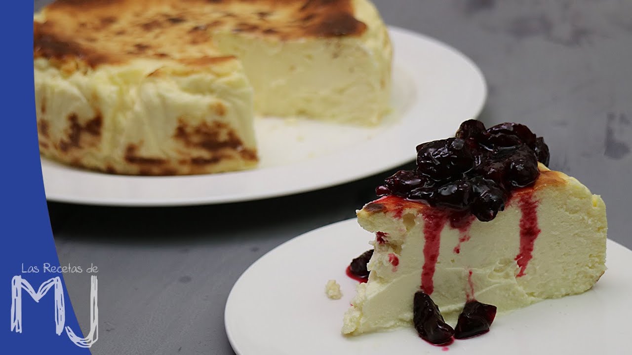 Tarta de queso de La Viña con compota de cerezas