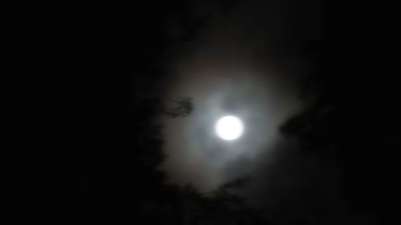 the moon shines on me