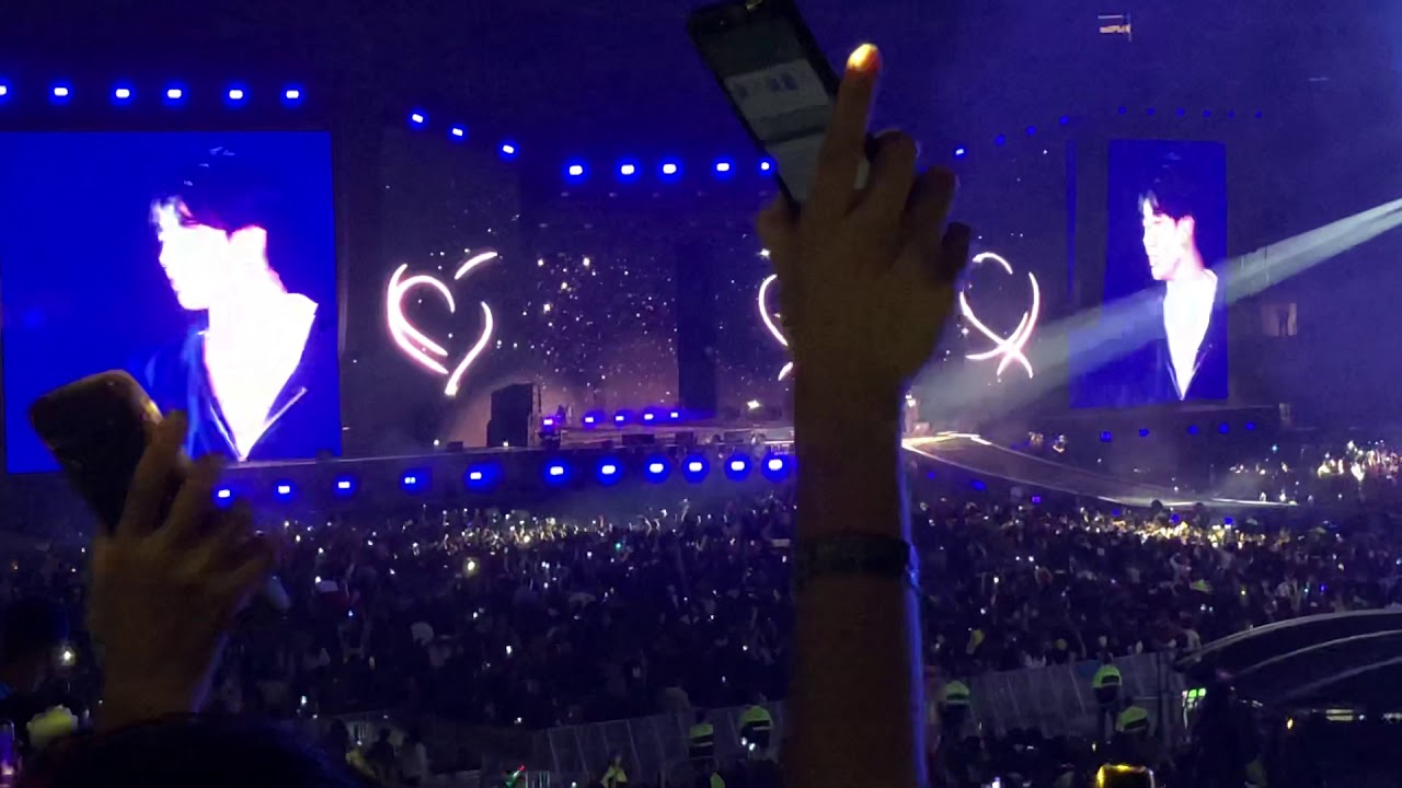 BTS BRINCANDO COM ARMYS - LIVE IN BRAZIL