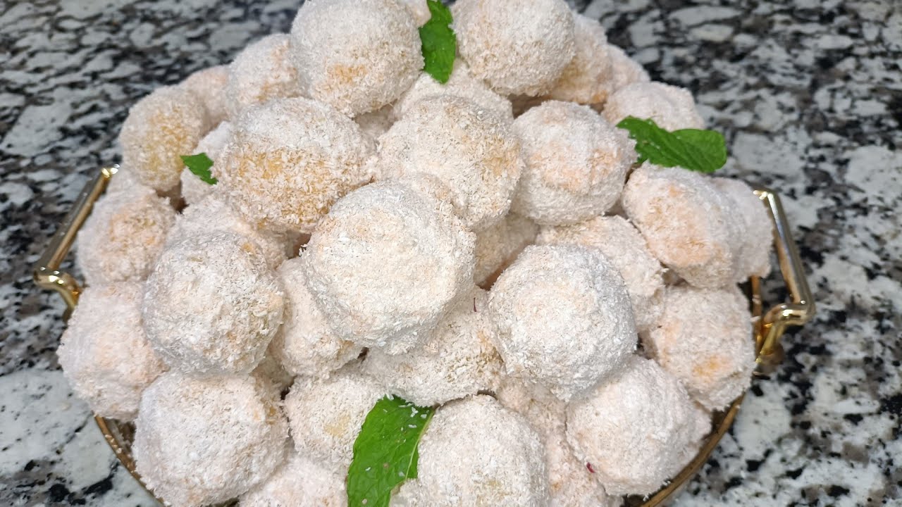 محبوبة المغاربة🇲🇦حلوة ريشبوند اللي مكتخطانيش كل عيد هشيشة كذوب فالفم بدون زبدة و بكمية كبيرة 