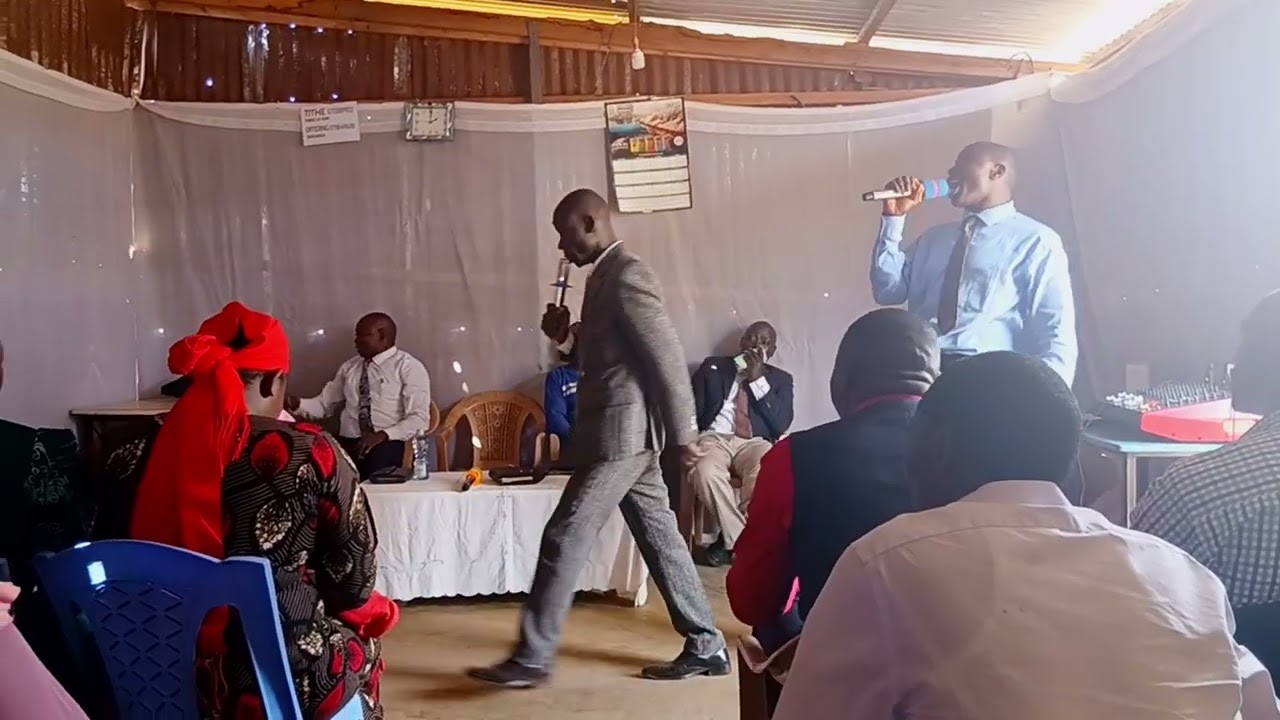Ang'o midong'o[ nini unapaki nayo)last day with preacher wuod odera