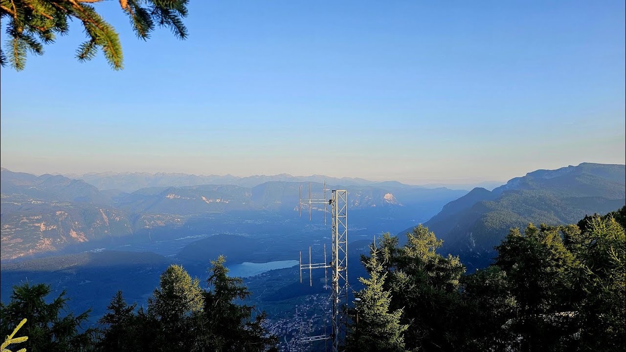 2025 Südtirol, 37 grad! im Tal, der weg nach Oben! Penegal, Hotel, Italien, KTM 990 Duke, Motorcycle