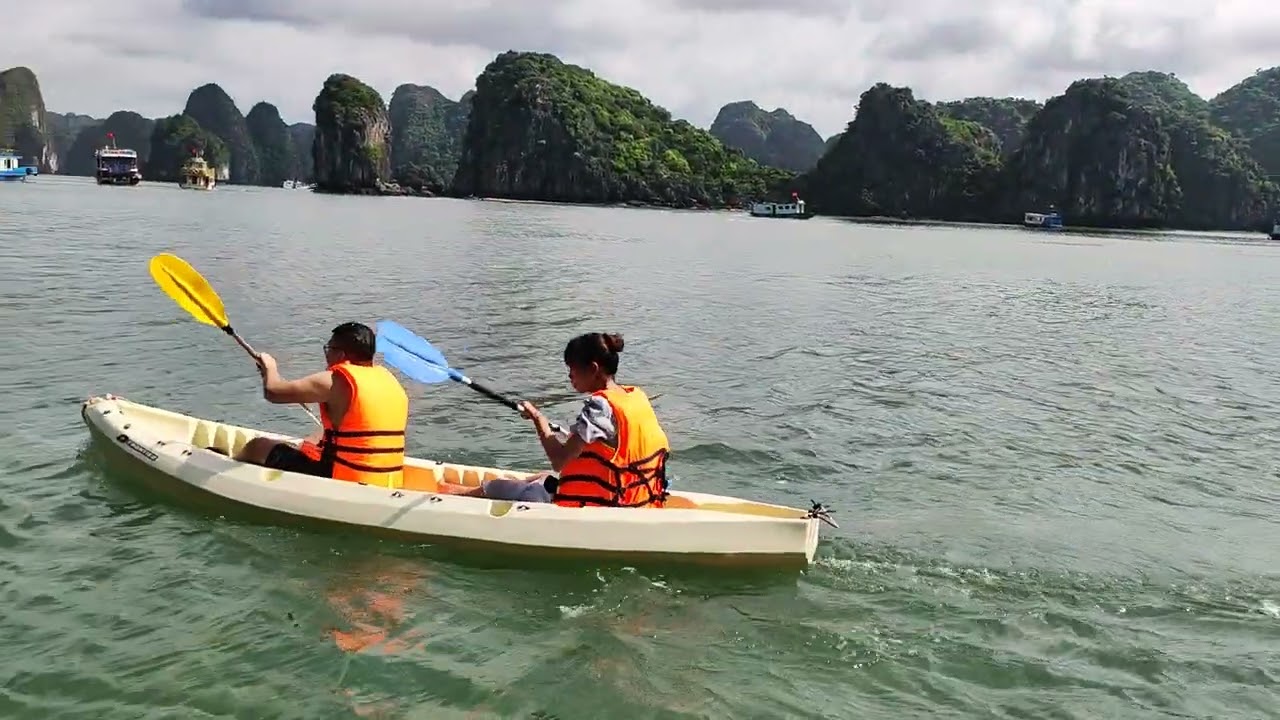 lượn quanh đảo cát bà