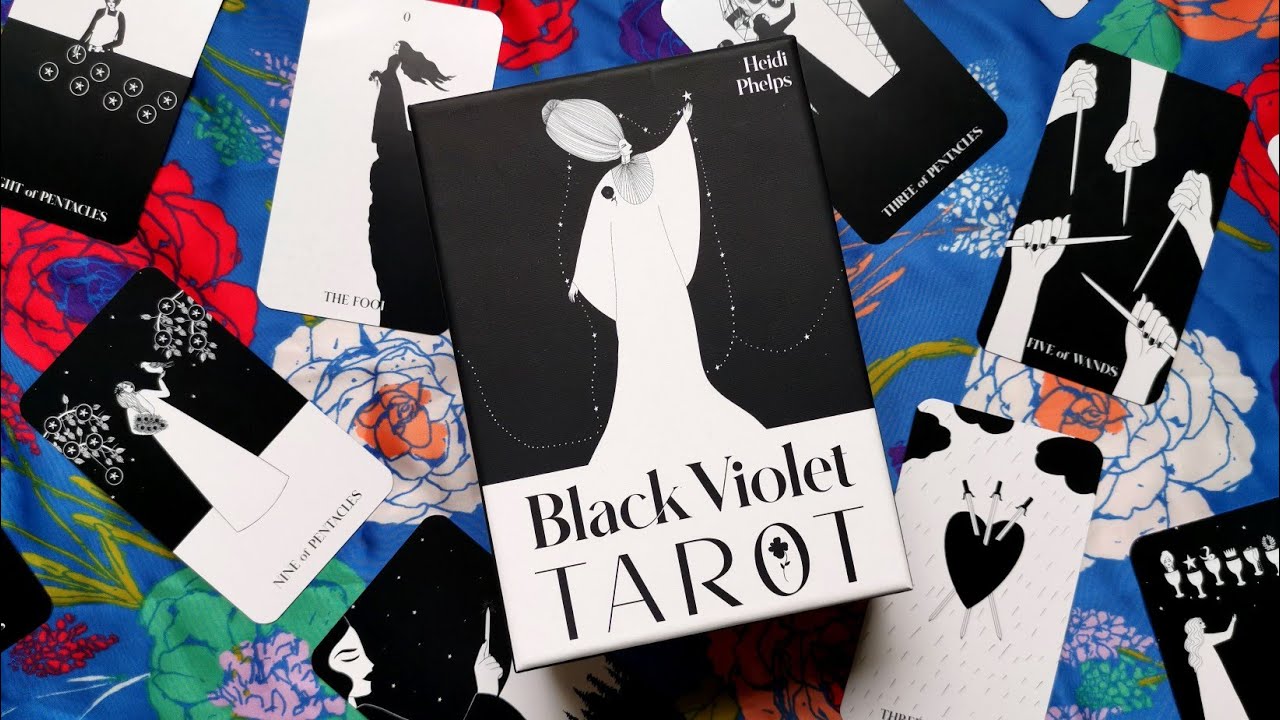 Black Violet Tarot - Tarot review