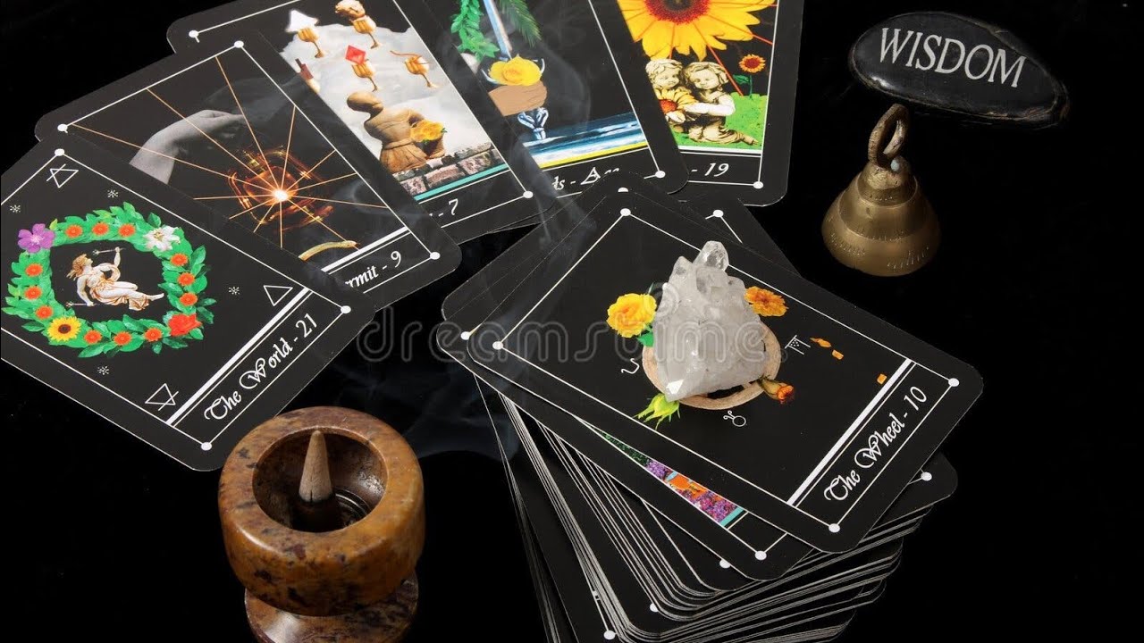 VARSATOR♒️ VA INTRA IN VIATA TA SI VA LASA IN URMA……😱💥🥂✨#tarot #love