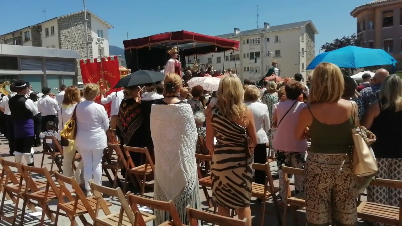 Día de Santa Orosia (25 de Junio): Cantando el Himno a Santa Orosia, nuestra patrona.