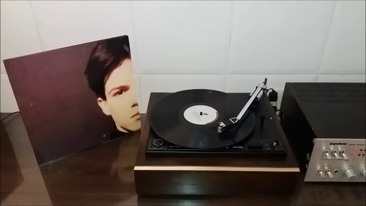 Felt - A wave crashed on rocks