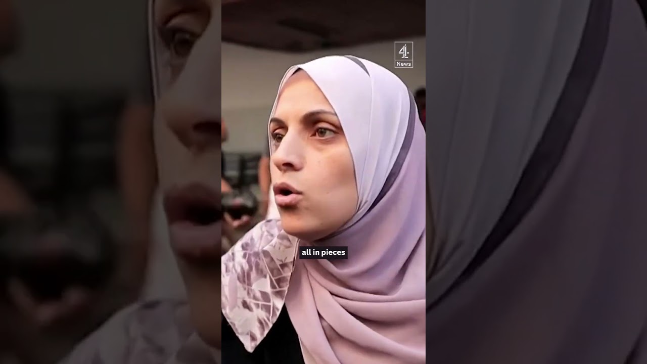 Refugees flee northern Gaza and Israel&rsquo;s assault on the Jabalia refugee camp.