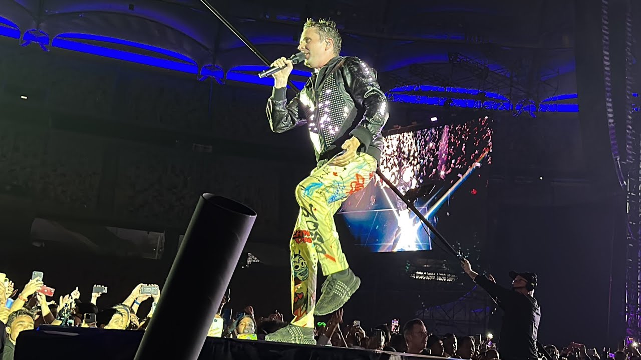 Muse - Starlight Live in Kuala Lumpur Stadium Bukit Jalil KL Malaysia 2023 (4K)