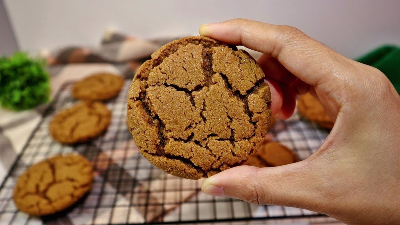 Eggless Molasses Sugar Cookies | Small Batch Cookie Recipe