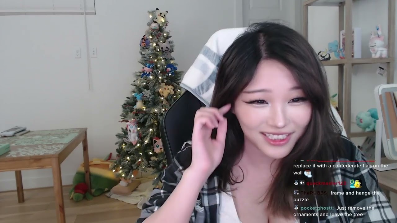Hyoon Shares Viewers With Which Streamers