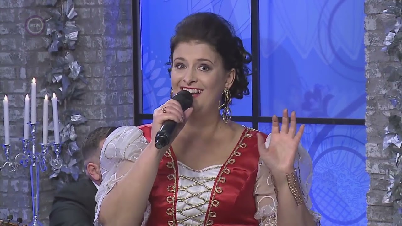 Tótpál Szilvia  Hullámzó Balaton  Duna Tv Jó ebédhez szól a nóta