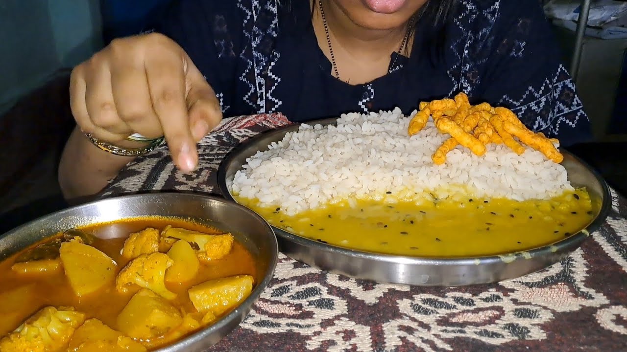 Eating Rice,Dal With Potato Cauliflower Curry,Mukbang