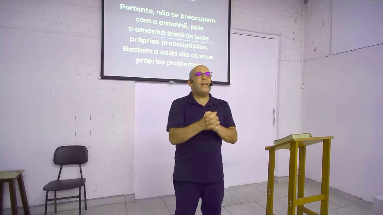 DEUS CUIDA DE VOCÊ
