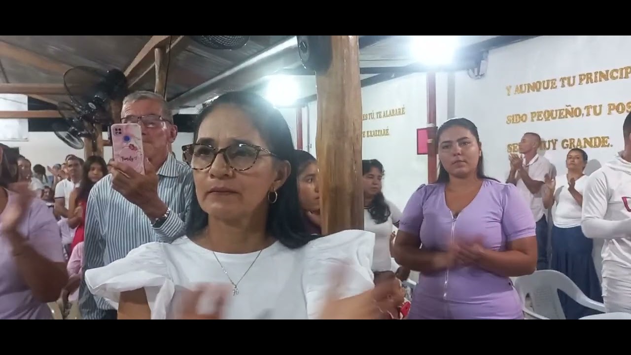 GRUPO FORTALEZA/ Alabanza/ para mí ser cristiano que bonitos)