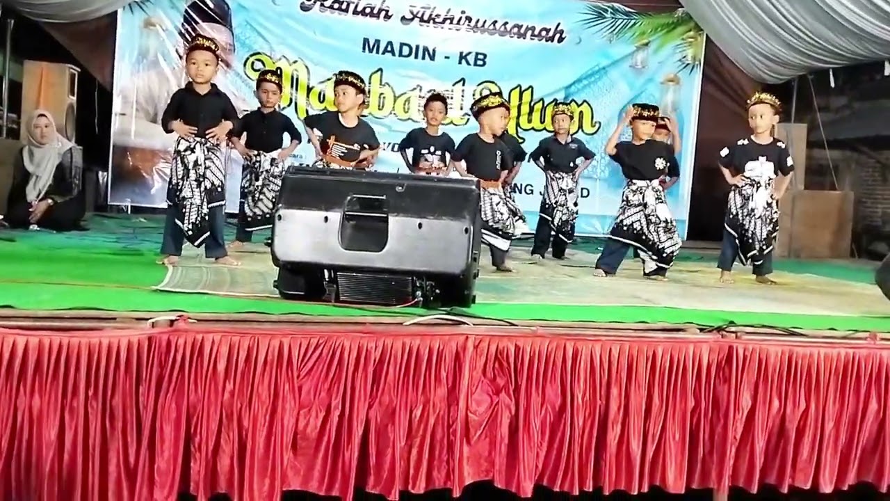 Tari Perpisahan  Anak paud Kb Mambaul ulum  kedumulyo 