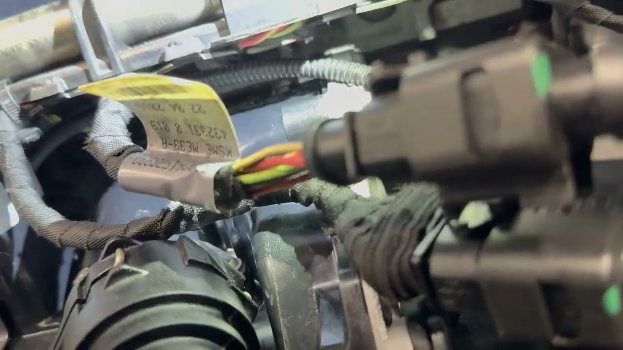 Skoda Octavia 1.8 TSI engine Waterpump  change