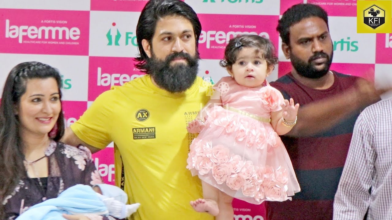 Full Video : Radhika Pandit Discharge Press Meet | Rocking Star Yash Second Baby | Ayra Yash Radhika