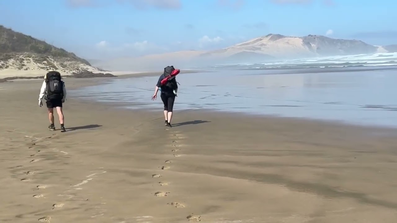 Te Araroa Day 1 | Cape Reinga to Twilight Beach camp