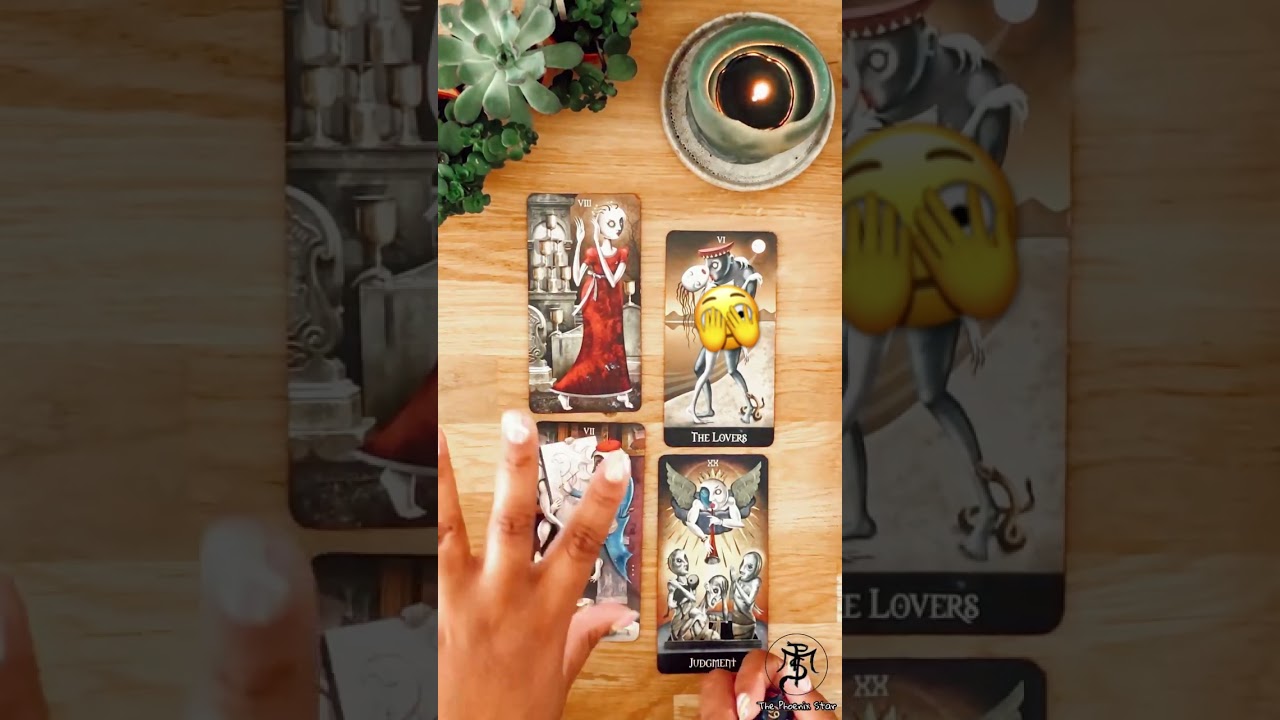 Who is keeping a eye on you? #whoiscomingtowardsyou  #whatnext #messageforyou #fyp #tarotreading