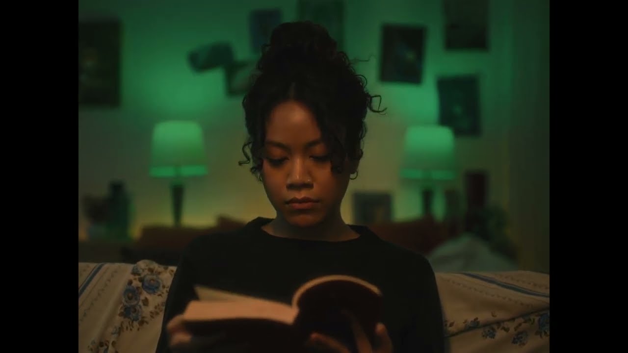 MONEVA - SEE U NEVER [OFFICIAL MUSIC VIDEO]