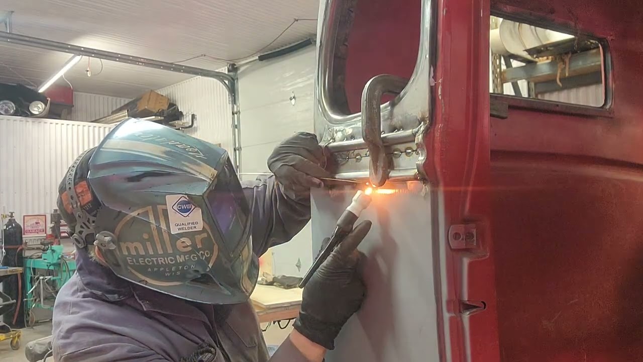 41 Ford Supercab trim #kustom  #diygarage #bodywork #fun fab # rattle can special 