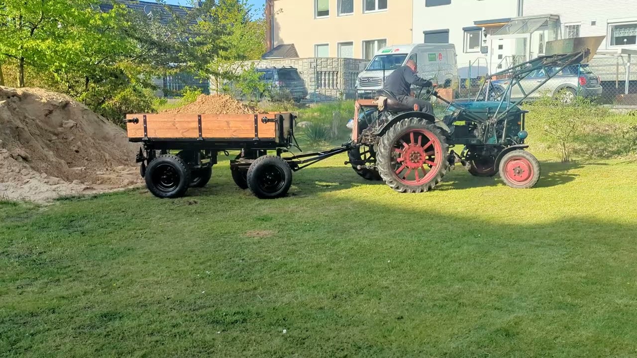 Erste Fahrt mit dem Multicar Anhänger+abkippen