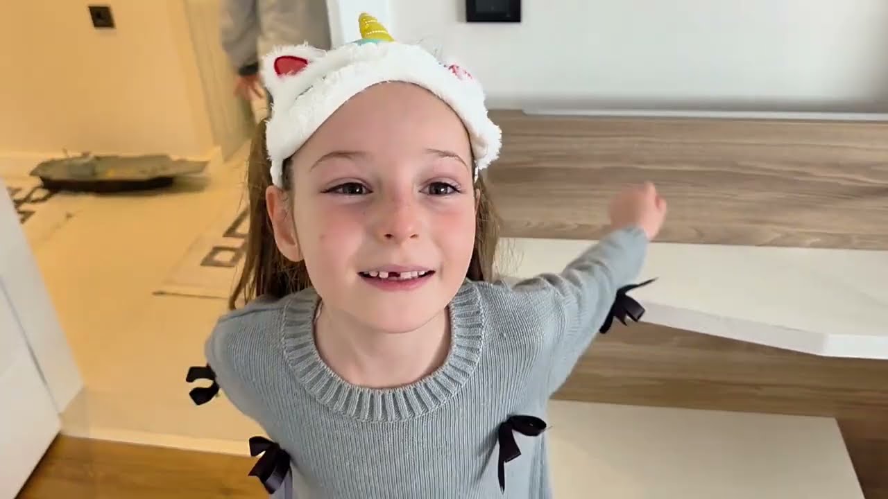 АДА СТАЛА ЛУНАТИКОМ! АДА И ТАЛЬХА СПАЛИ В СТРАННЫХ МЕСТАХ!