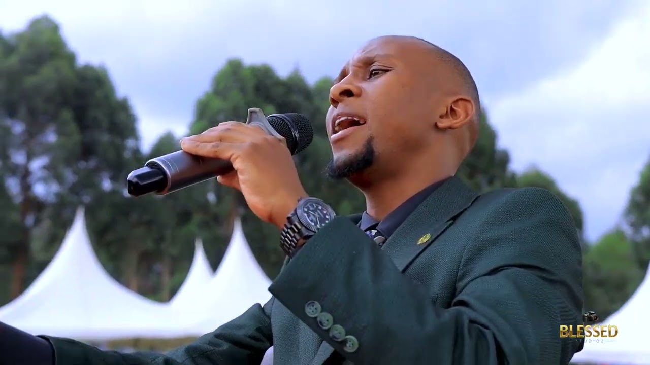Benard Riziki~Ezra Obiero Tribute (Live-Official)