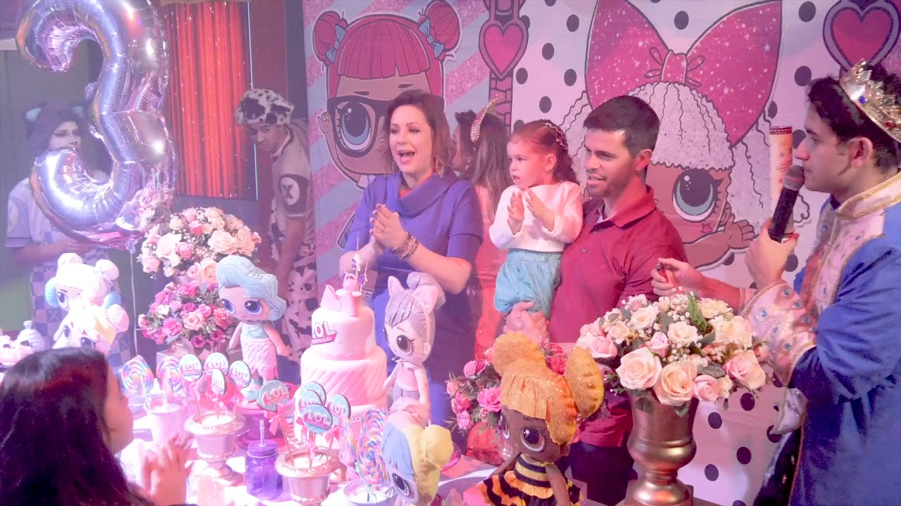 Hora do Parabéns - Festa da Valentina 3 anos