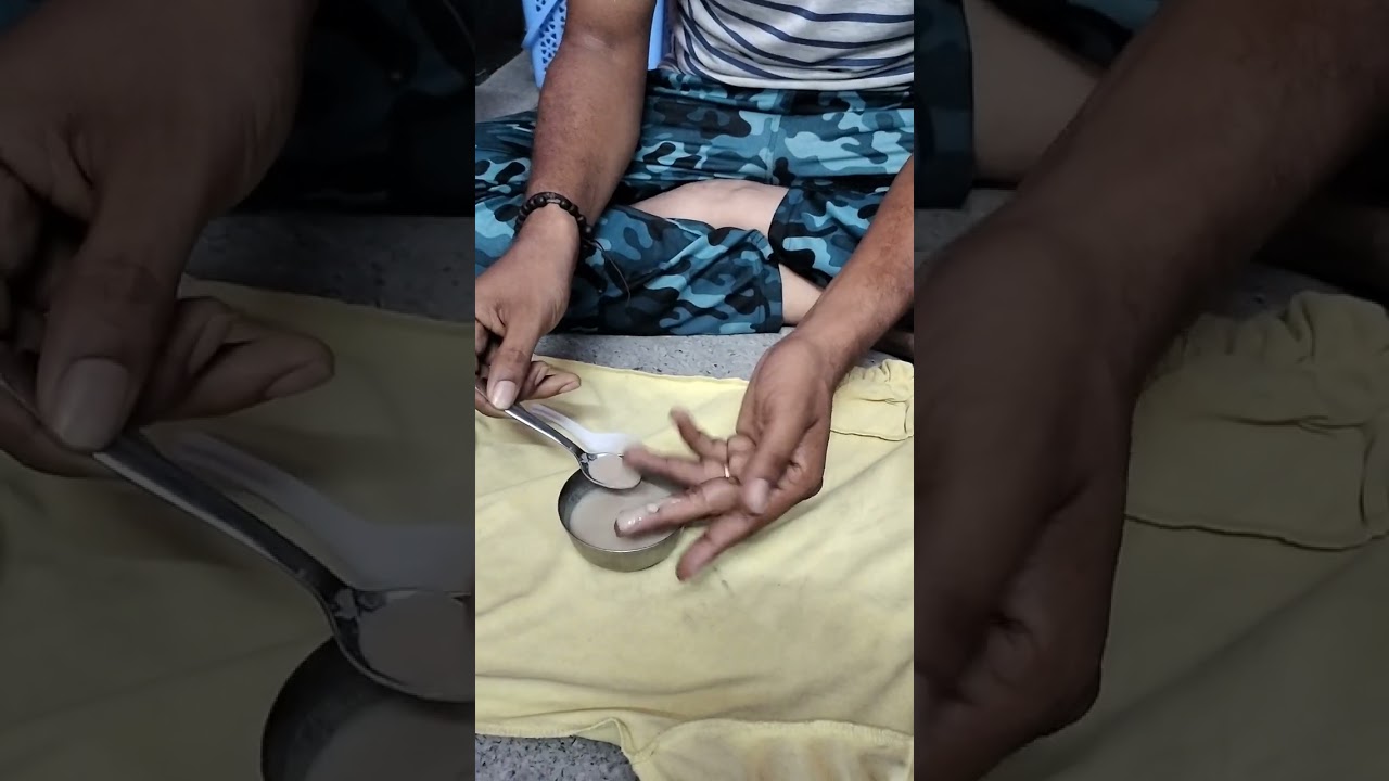 How to mix Handfeeding formula for chicks