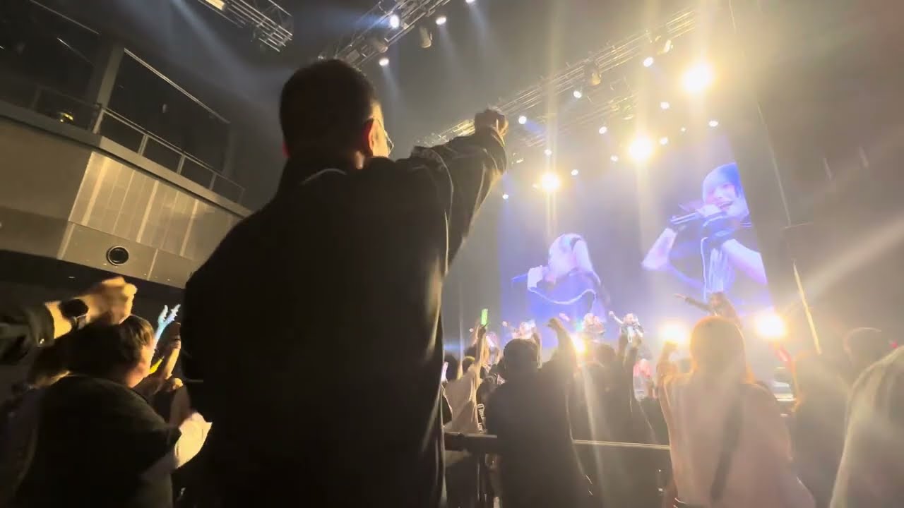 20231219 ⚫️黑黒 ⚫️「ネバネバ」フロアの雰囲気をお楽しみください