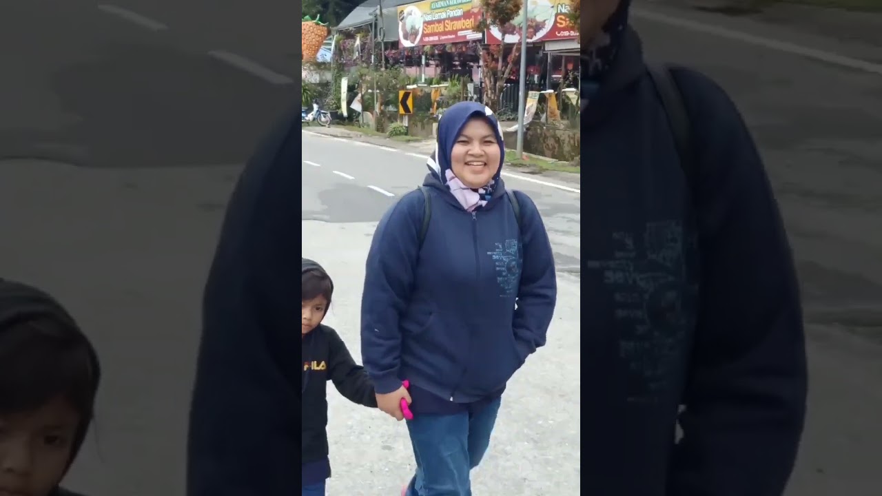 Lucu saat Rakyat Malaysia auto berubah jadi Turis Indonesia di Negeri Sendiri & bahasa indonya keren