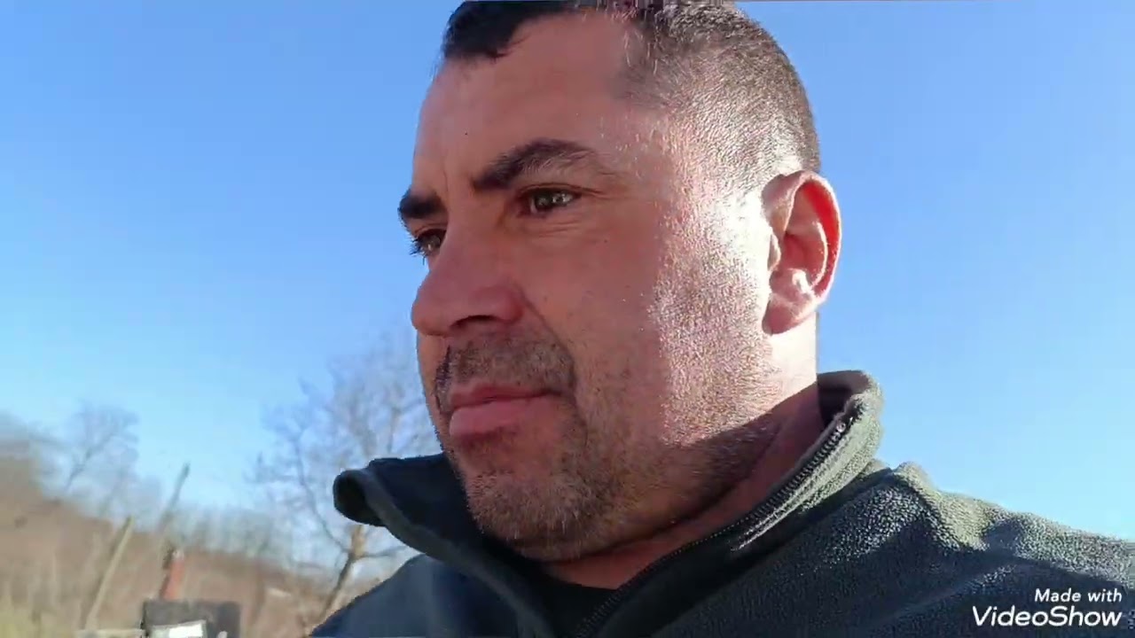 Căsuța din baraganu meam prins mâna angard