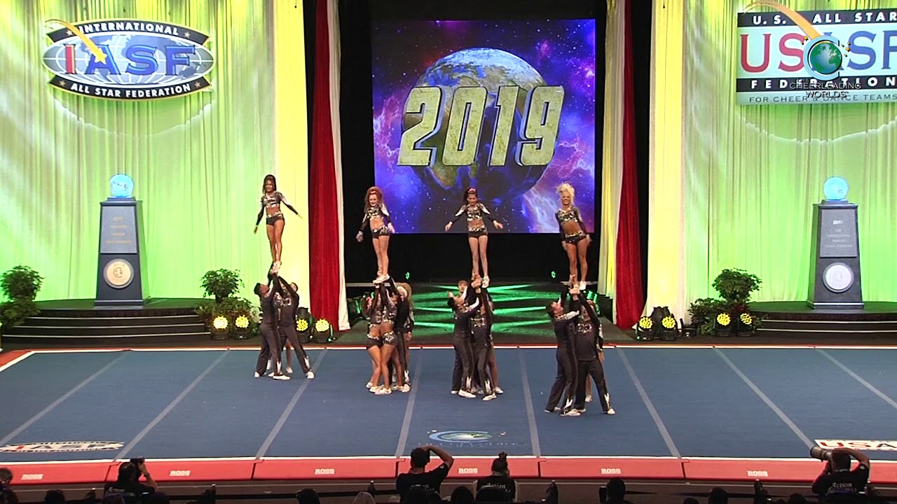 Apex Cheer - Titanium [L5 Senior Open Large Coed - Semis]