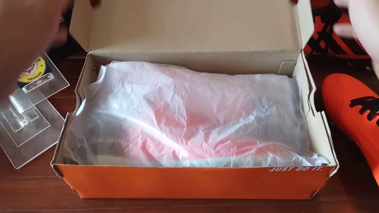 Nike Mercurial Jogja komponen import, jual sepatu bola Mercurial Jogja , Grosir sepatu jogja