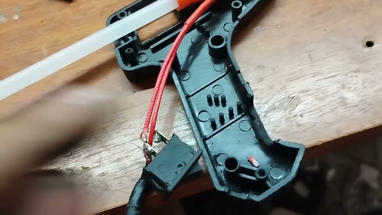 Pistola de cola quente caseira 12v