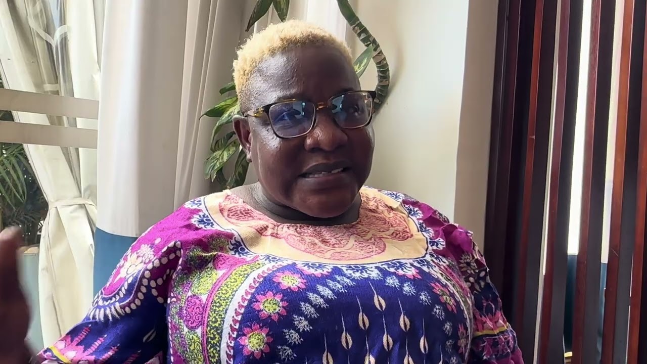 Full figure Kyakoze Lil Pazo be ba TikToker temulaga maalo president mbwa mwe
