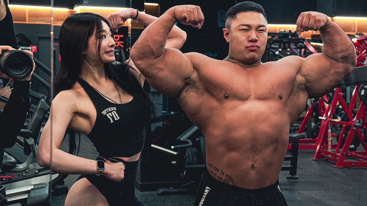 다빈 : 오빠가 그렇게 등을 잘한다면서요? 재상:으아아ㅏ앍ㄷ  (feat.ifbb pro 최재상)