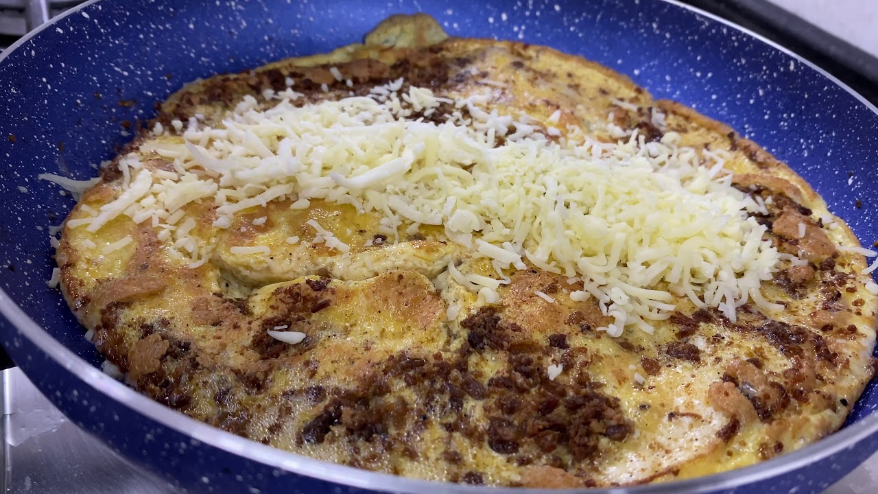 Easy Breakfast: Minced Lamb Meat (Awarma) Scrambled Eggs Omelette roll Stuffed with Cheese or Labneh