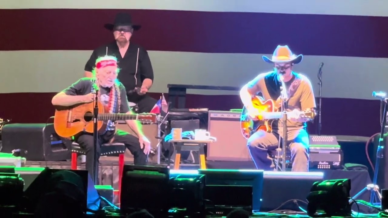 Lukas Nelson &ldquo;Just Outside of Austin&rdquo; Willie Nelson 4th of July Picnic 2025