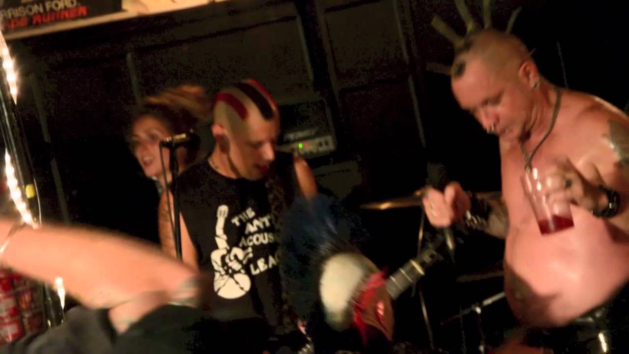 #ShortBusWindowLickers @The Devonshire Arms, London 19/10/2013