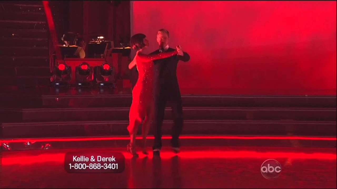 Derek Hough and Kellie Pickler dancing Argentine Tango on DWTS 5-13-13