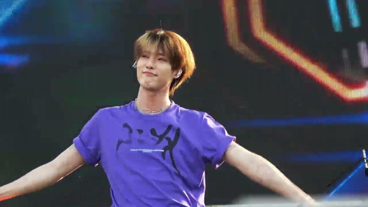 [4K] WOODZ(조승연)  'Waikiki' 직캠 @220528 PEAK FESTIVAL
