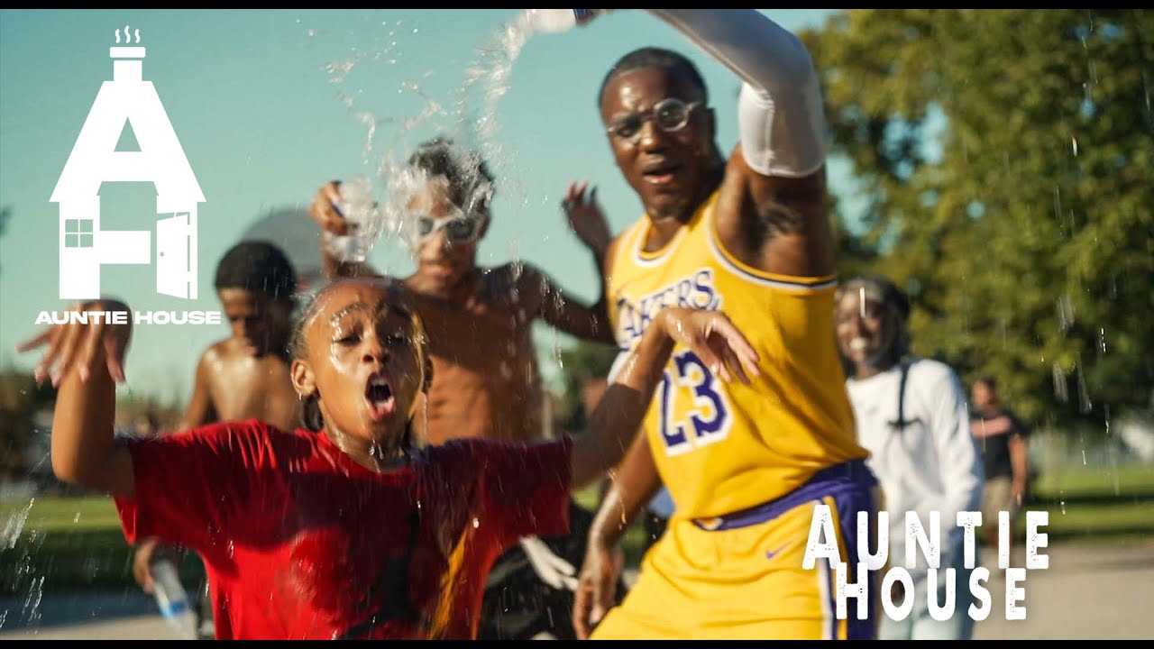 Yoppi Yop feat. Pauly Flexx- Do The Water Dance (Official Music Video)
