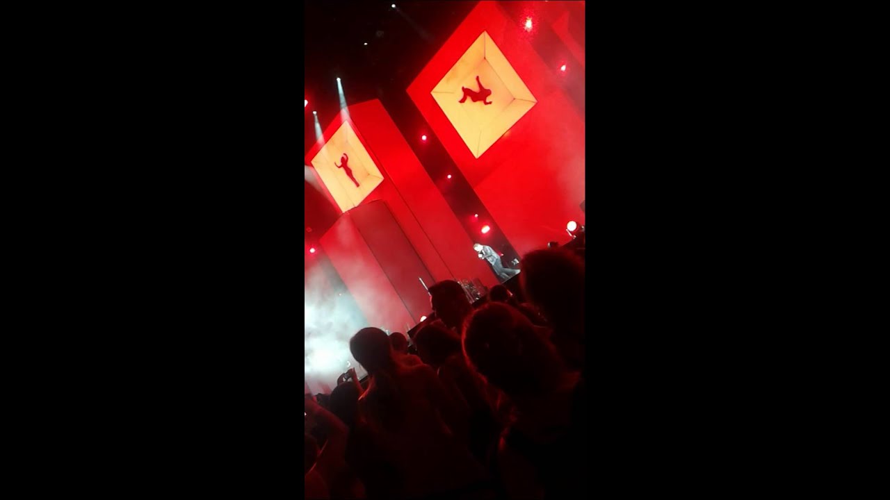 Tiziano Ferro - Rosso Relativo @LoStadioTour2015 Torino