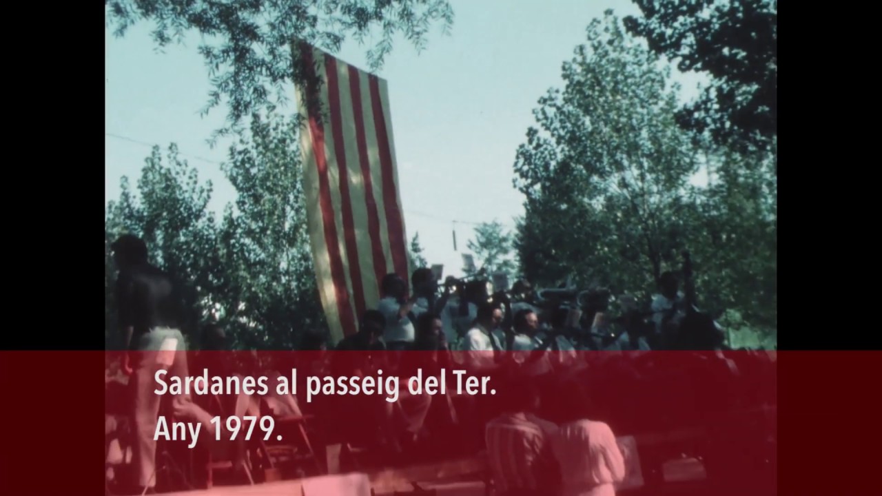 Sardanes al passeig del Ter. Any 1979